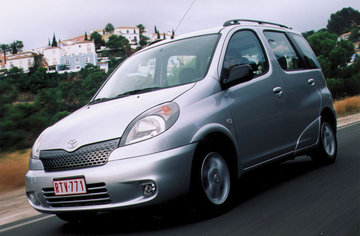 Yaris Verso | 1999-2006