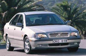S40 | 1996 - 2000