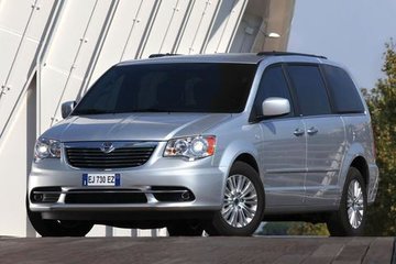 Lancia Voyager | 2008 - 2014