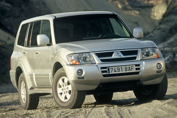 Pajero LWB| 2000 - 2006