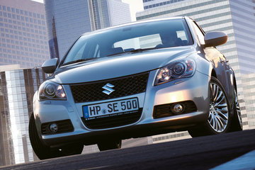 Suzuki Kizashi | 2010-2015