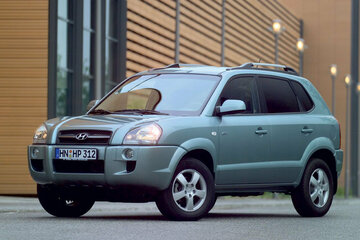 Hyundai Tucson | 2004 - 2010