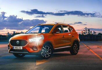 MG ZS Benzine | 2019-2025