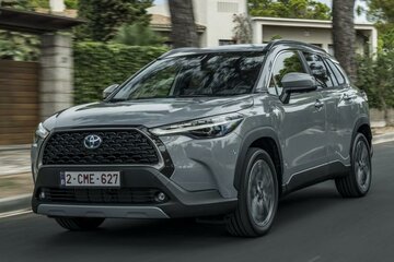 Corolla Cross Hybrid | 2022 - 2025